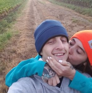 Meet your Posher, Joshua